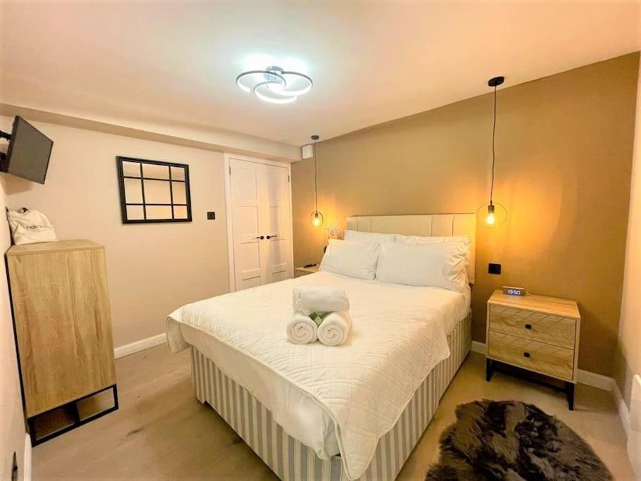 Stylish, Central And Cosy 1Bd Nr Canongate إدنبرة المظهر الخارجي الصورة