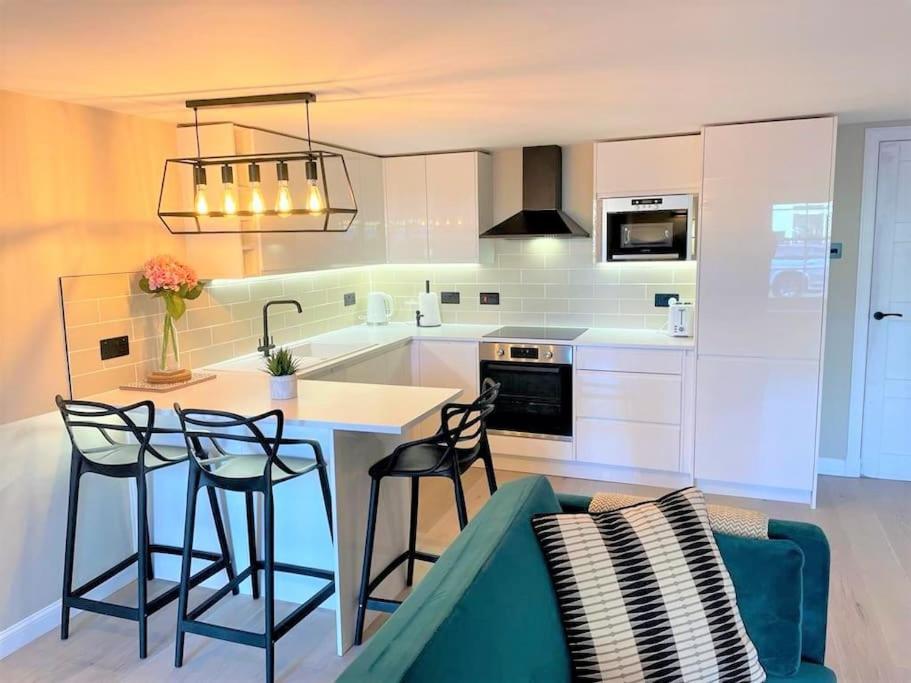 Stylish, Central And Cosy 1Bd Nr Canongate إدنبرة المظهر الخارجي الصورة